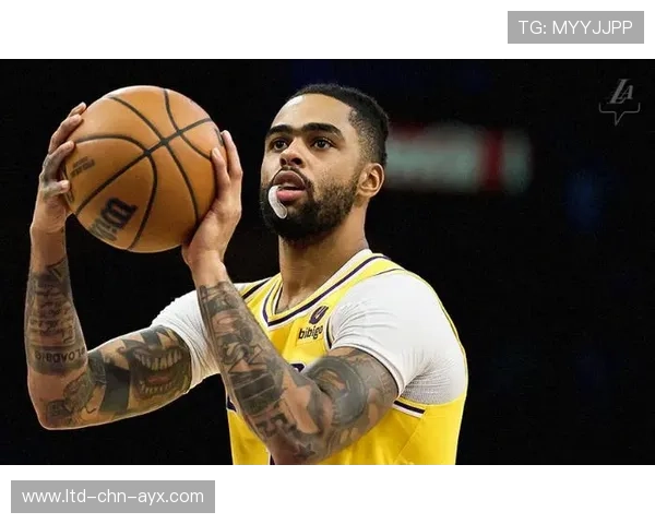 拉塞尔外线找回手感，湖人反攻愈发顺畅